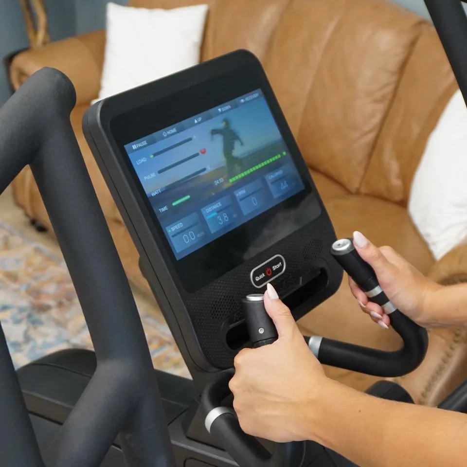 1280ef Adjustable Stride Elliptical Trainer