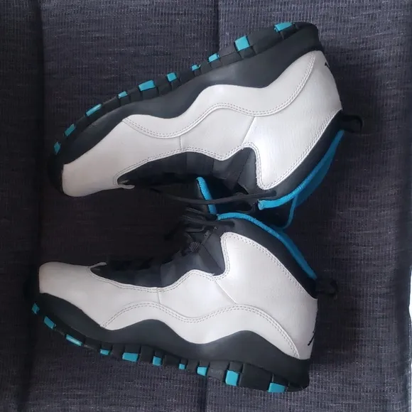 Air Jordan 10 Retro Sneakers