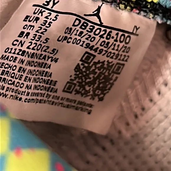 Air Jordan sneakers for kids