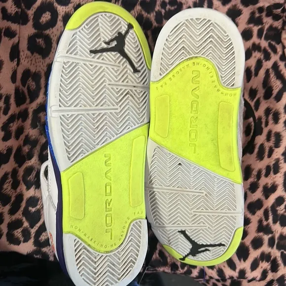 Air Jordan sneakers for kids