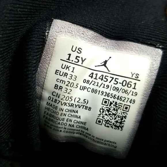 Air Jordan 13 Retro GS Sneakers size 1.5 youth S629
