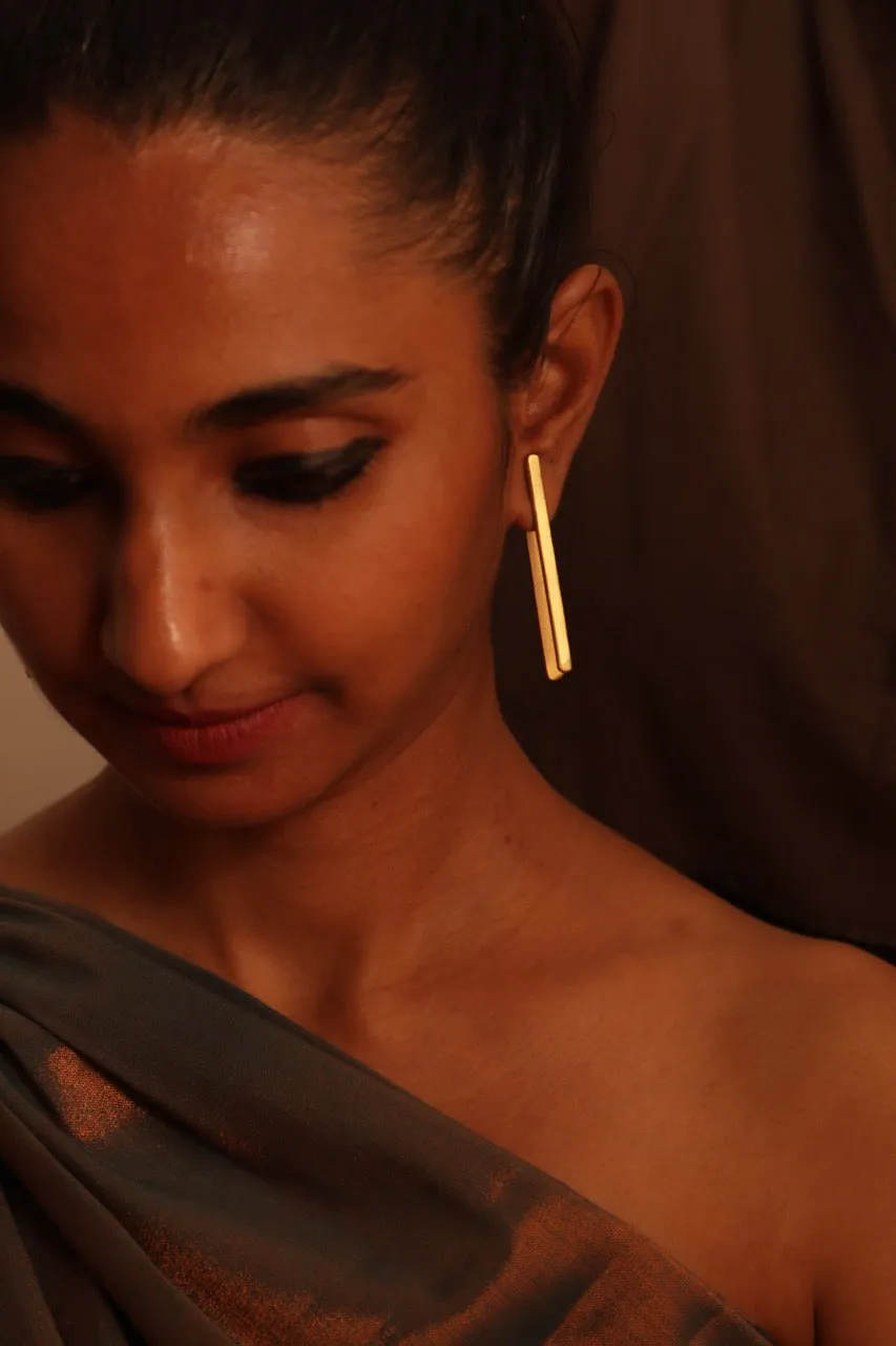 Astrea - double dash earrings