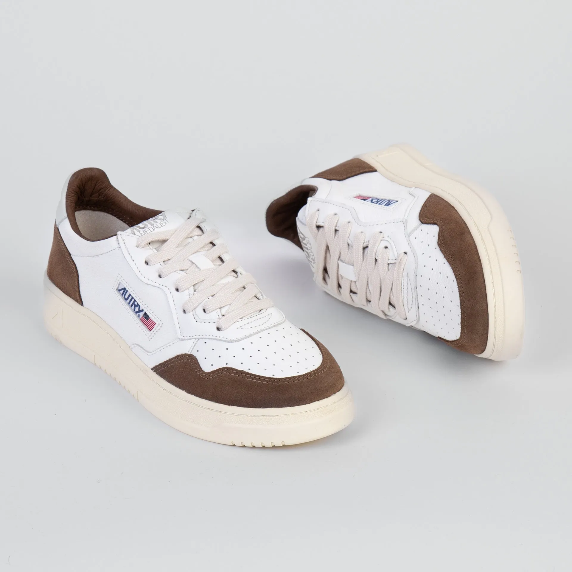 AUTRY SNEAKERS MEDALIST AULM-GS 34