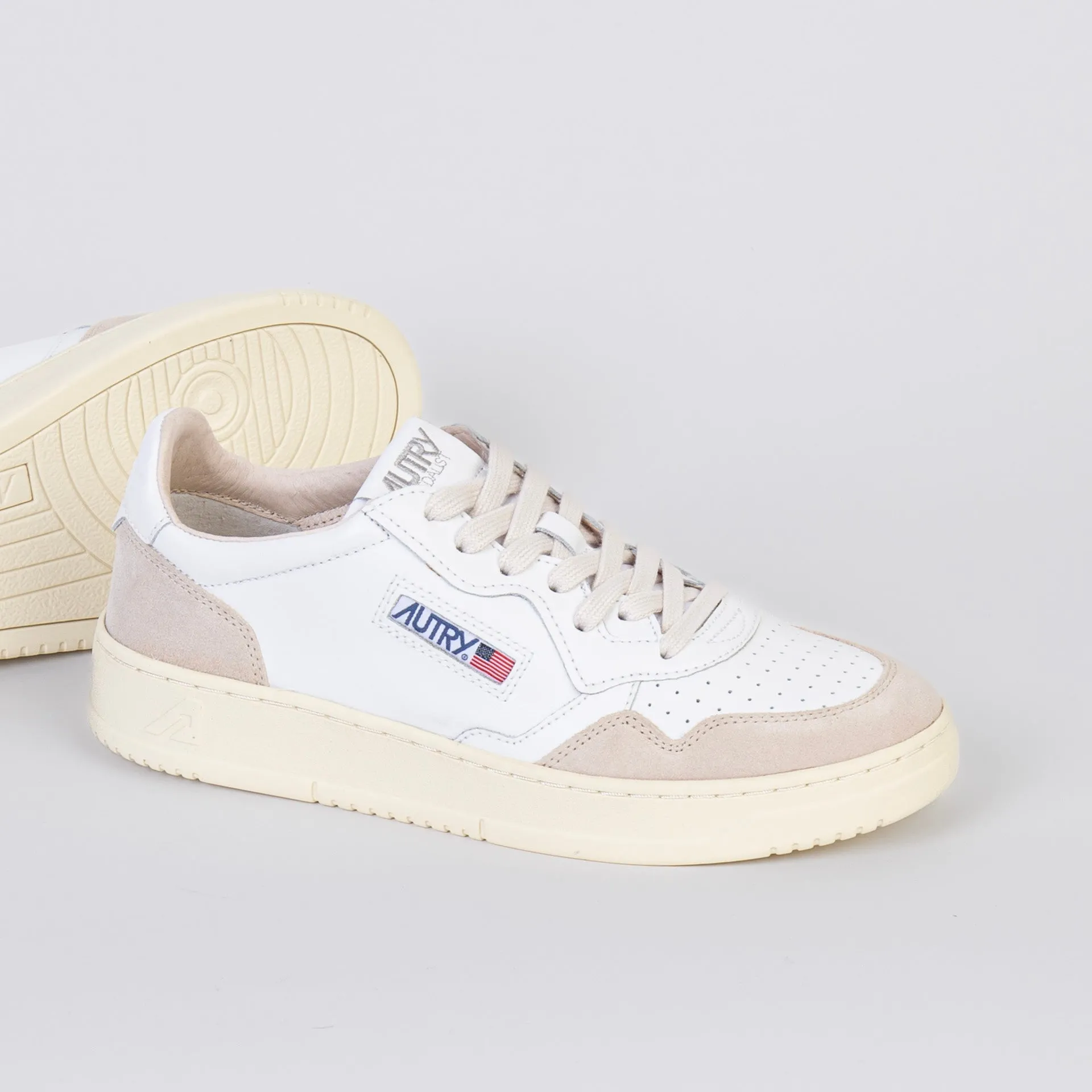 AUTRY SNEAKERS MEDALIST AULM-LS 33
