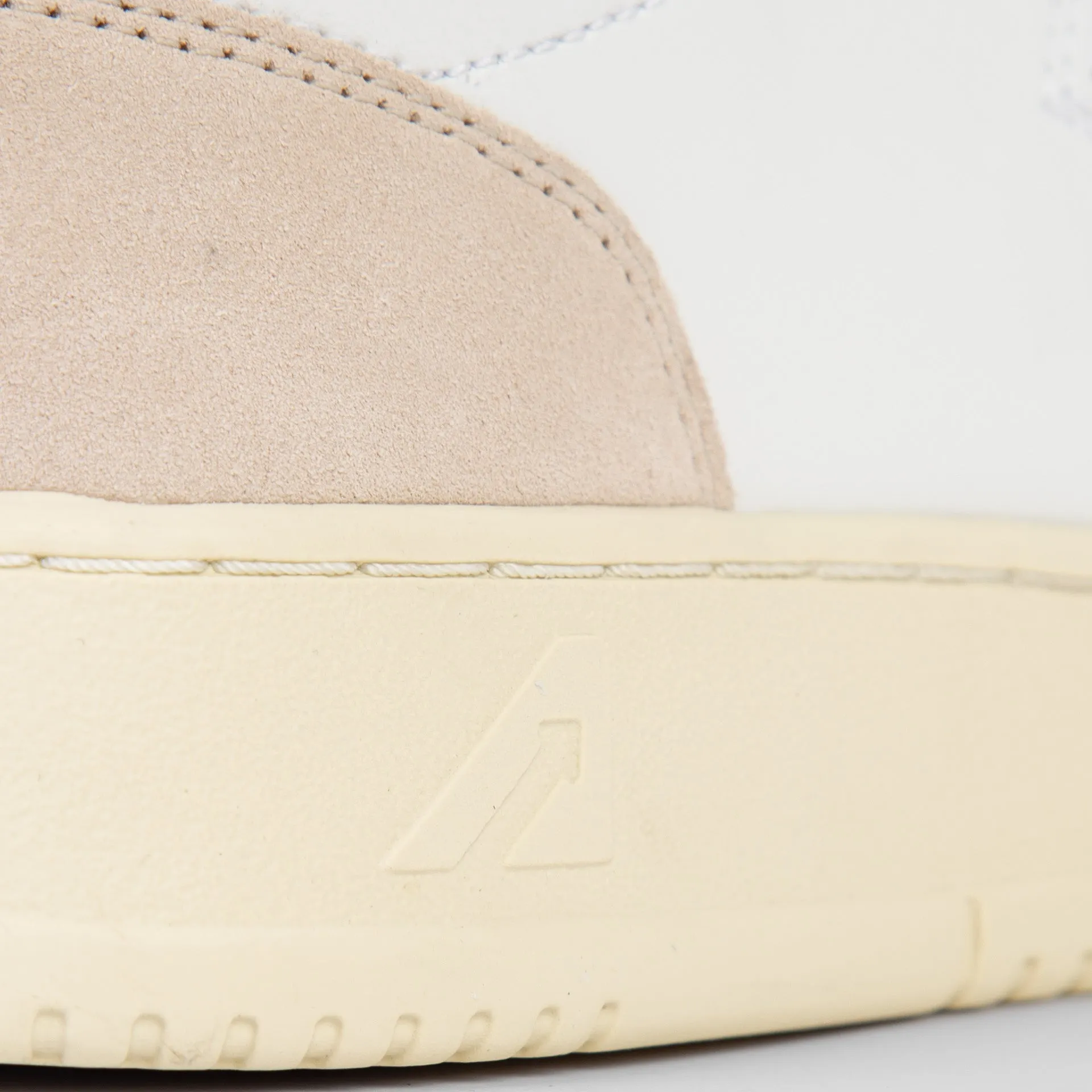 AUTRY SNEAKERS MEDALIST AULM-LS 43