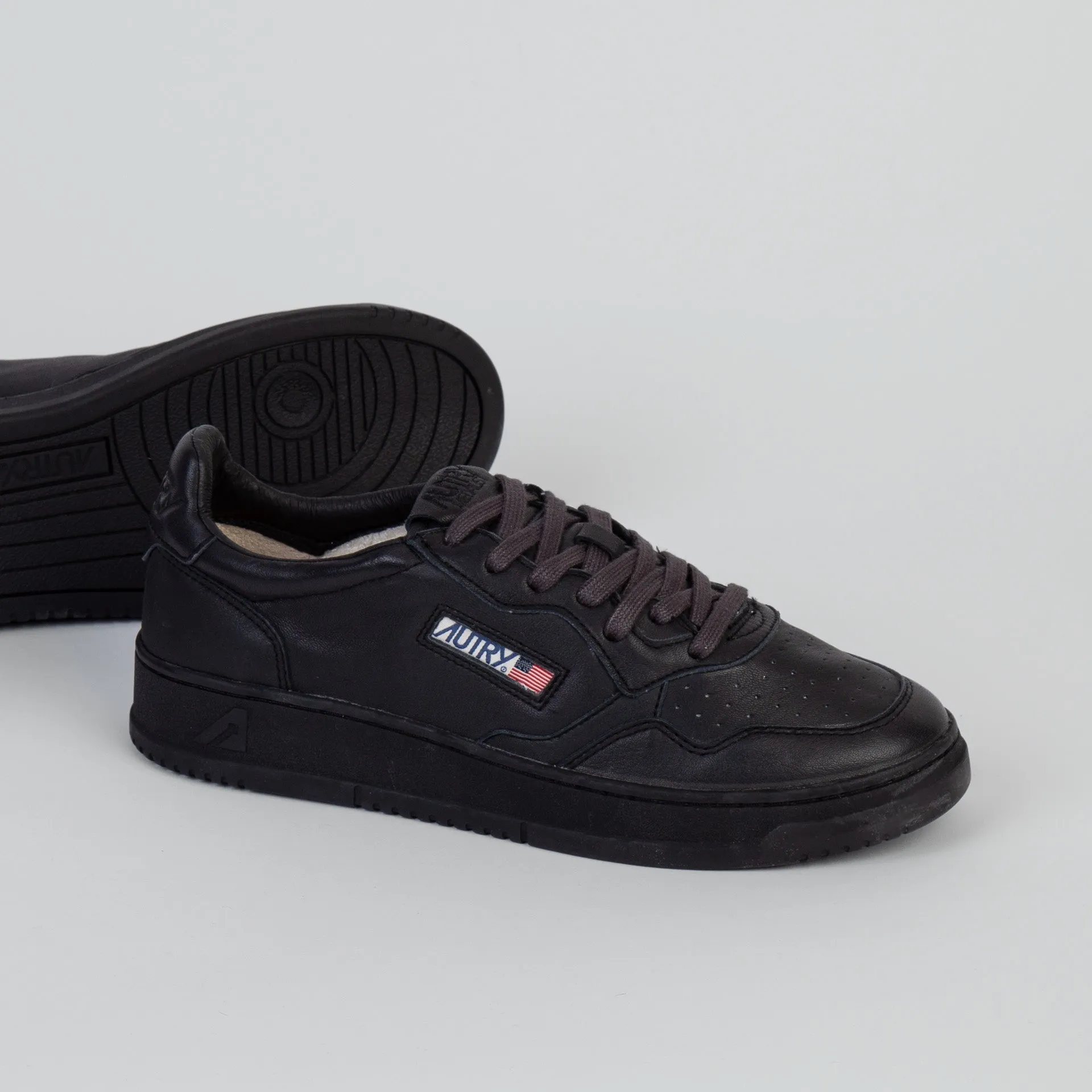 AUTRY SNEAKERS MEDALIST AULM-SG 16