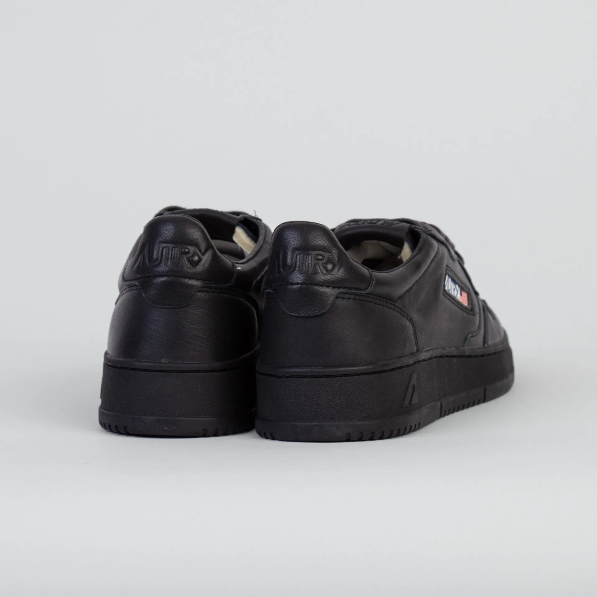 AUTRY SNEAKERS MEDALIST AULM-SG 16