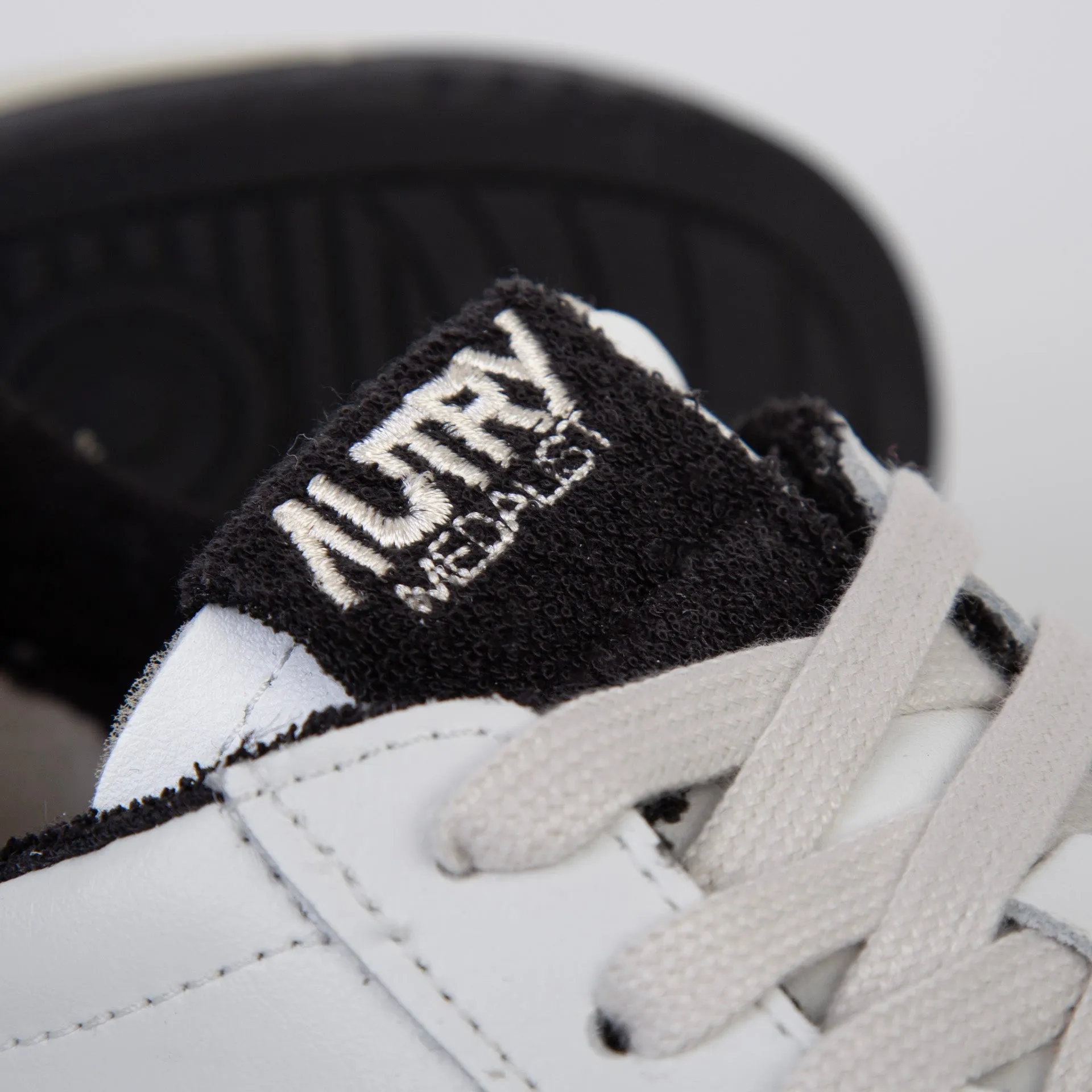 AUTRY SNEAKERS MEDALIST AULM-VS 08