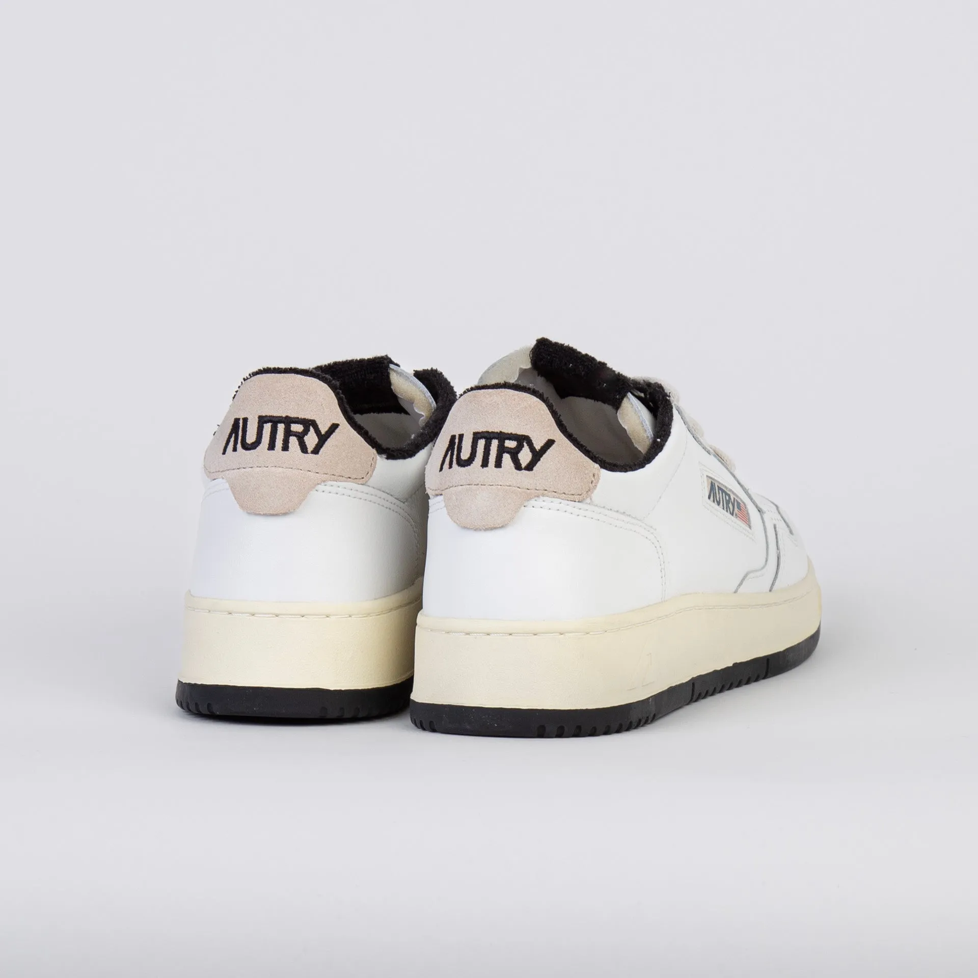 AUTRY SNEAKERS MEDALIST AULM-VS 08