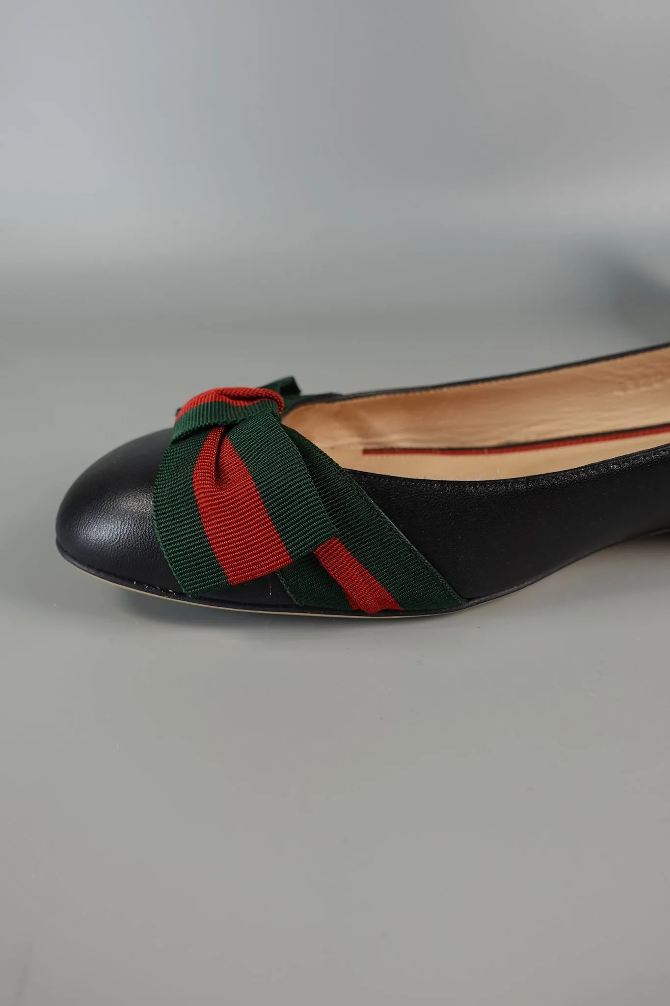 Bow Web Black Calkfskin Ballerina Flats Size 39 EU (25.5cm)