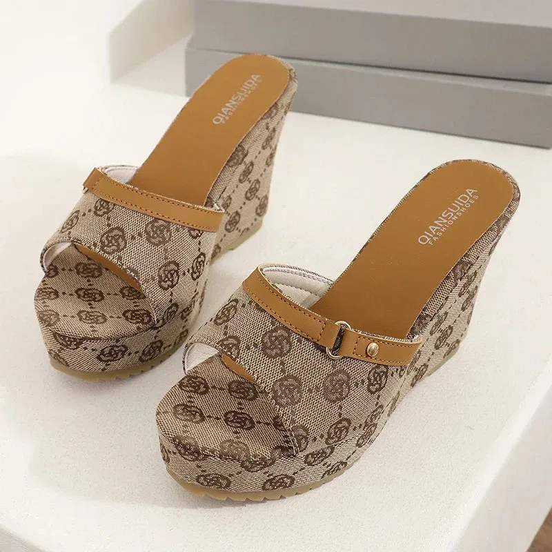 Brand Design Wedges Slippers Women 2024 Summer Chunky Platform Mules Sandals Woman Plus Size 42 High Heels Beach Shoes Slides
