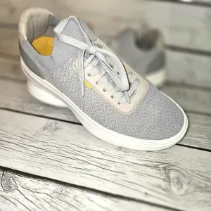 Casca Avro Knit Women's Size 8.5 Men's 6.5 Unisex Sneakers Gray
