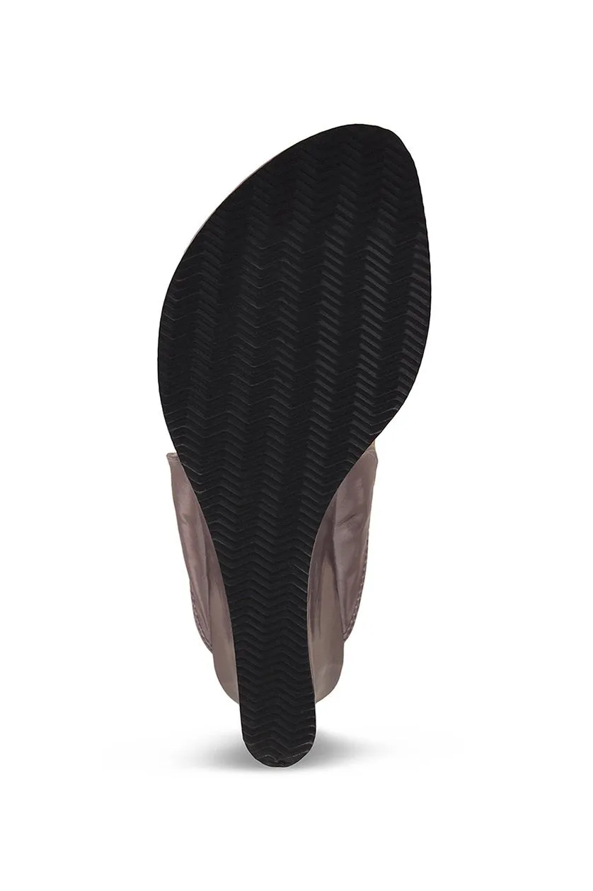 Classic High K Wedge Pewter