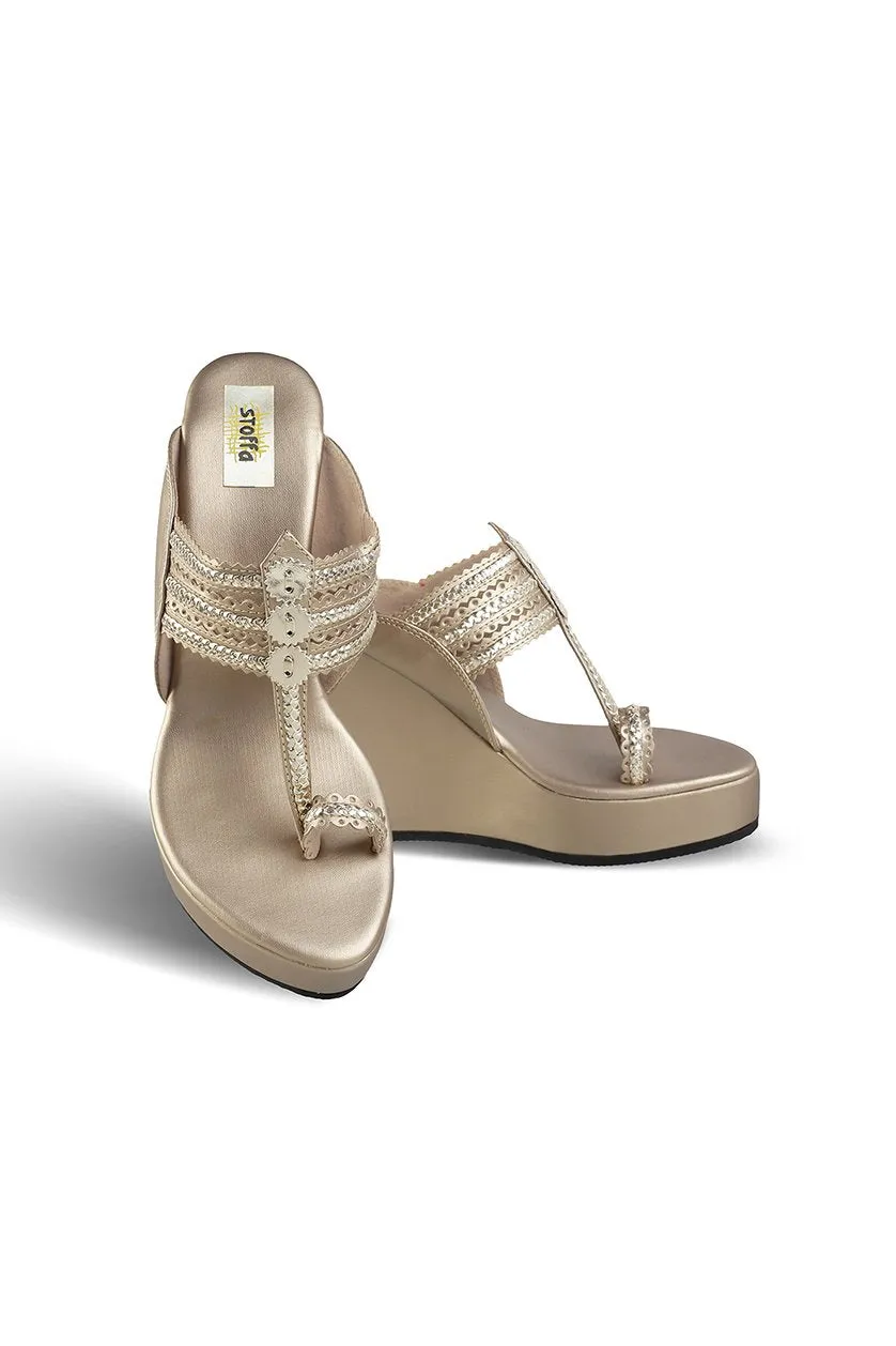 Classic Higher K Wedge Gold