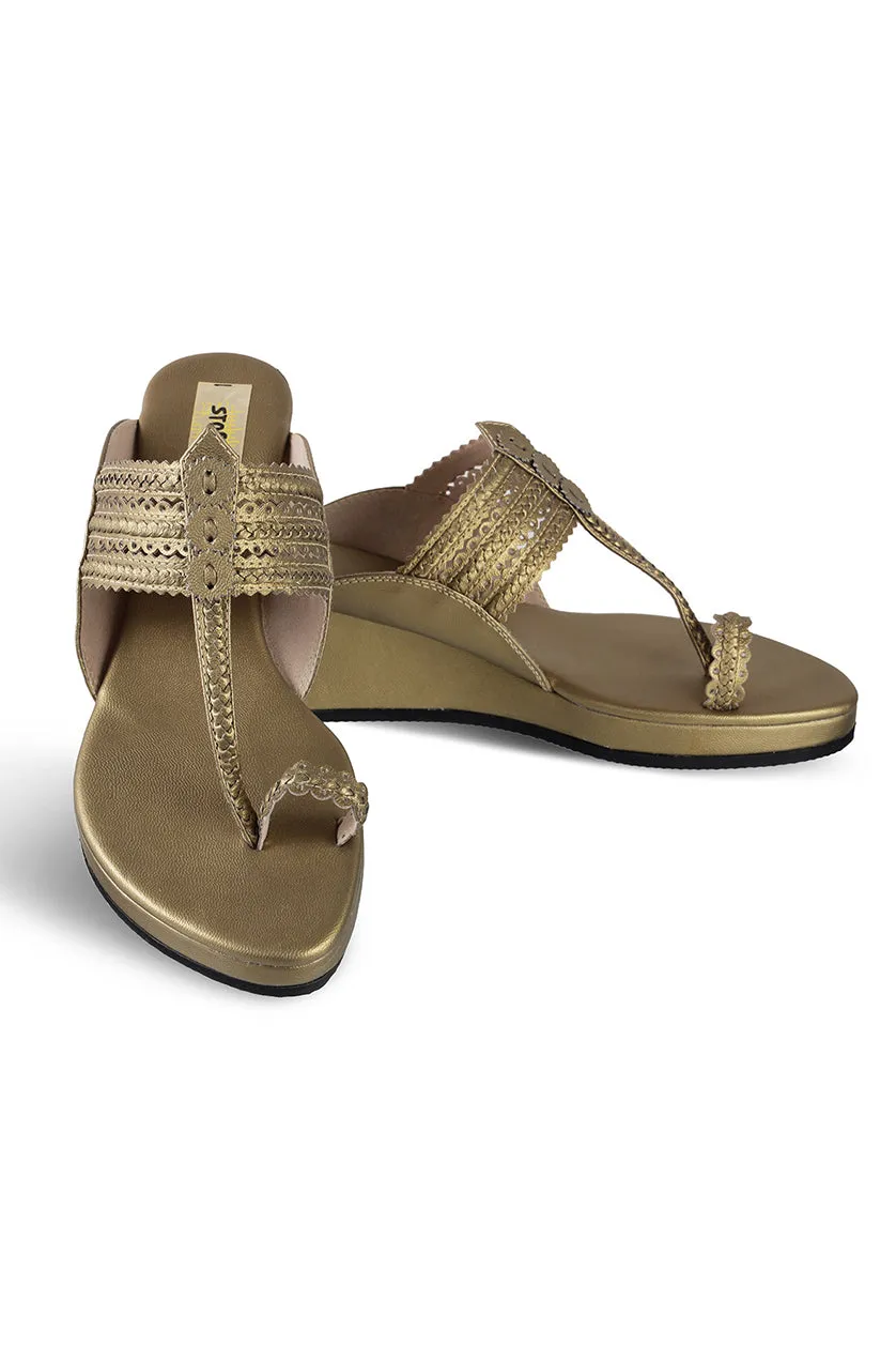 Classic Low K Wedge Rose Gold
