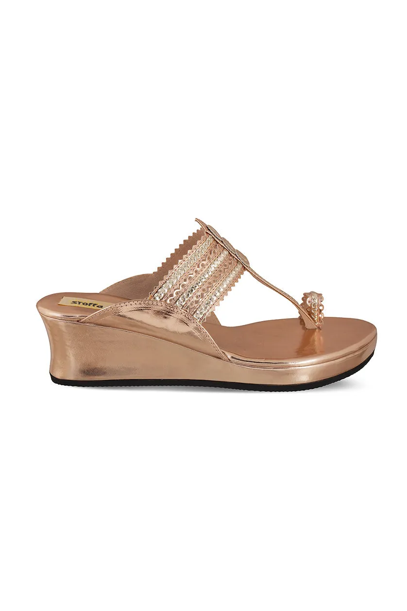 Classic Low K Wedge Rose Gold