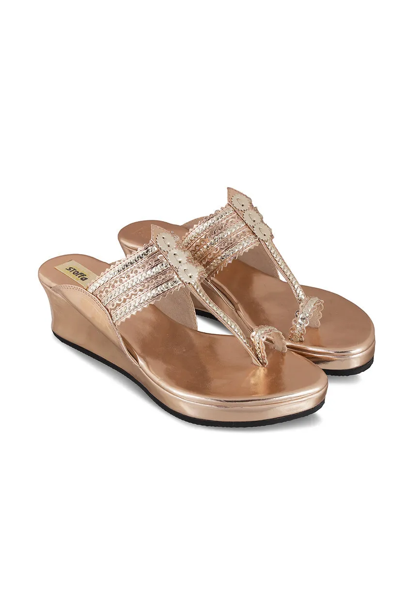 Classic Low K Wedge Rose Gold