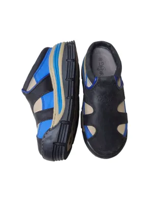 Cyber 90s platforms shoes