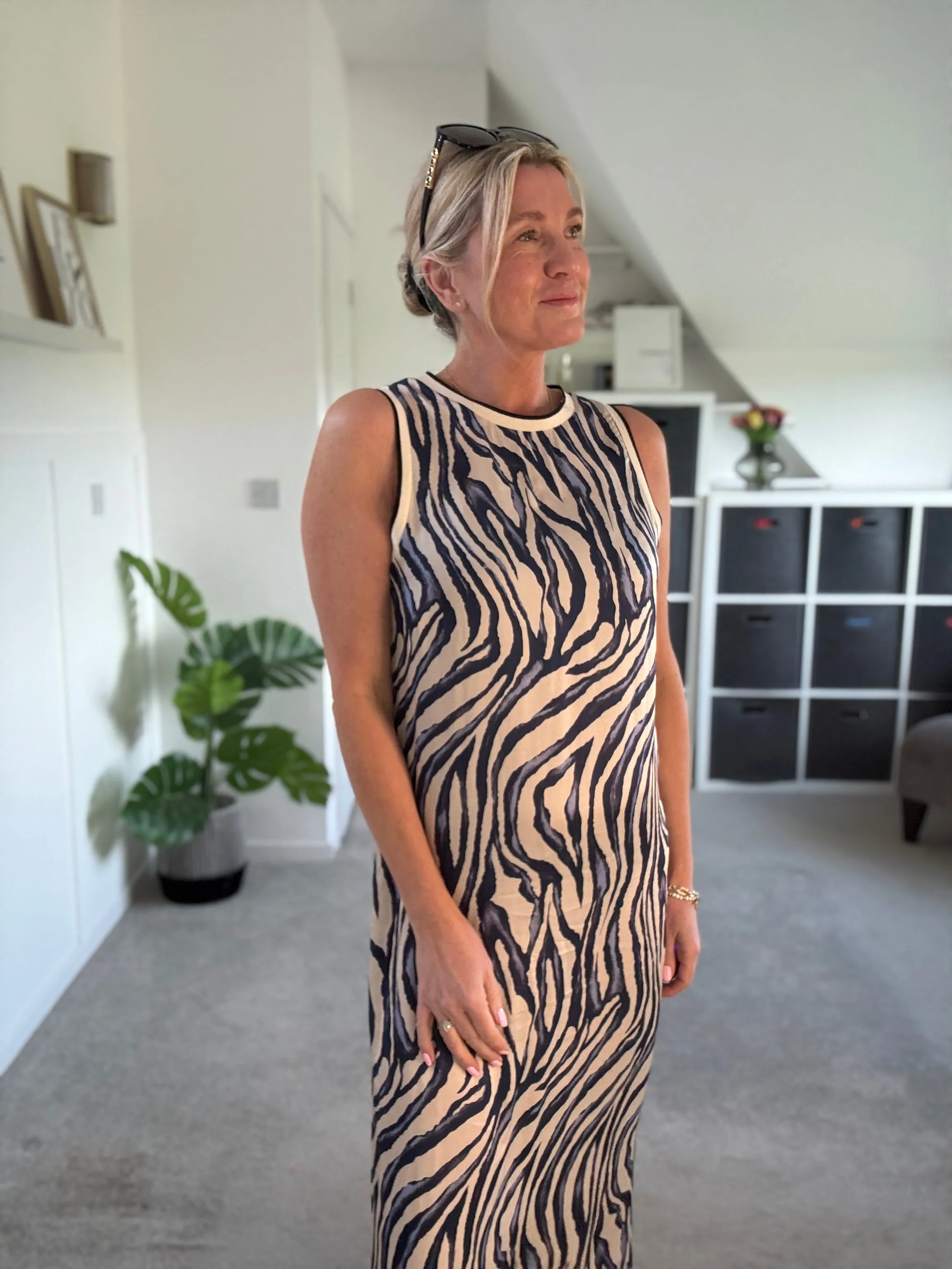Deep Pink Tropical Print Shift Dress