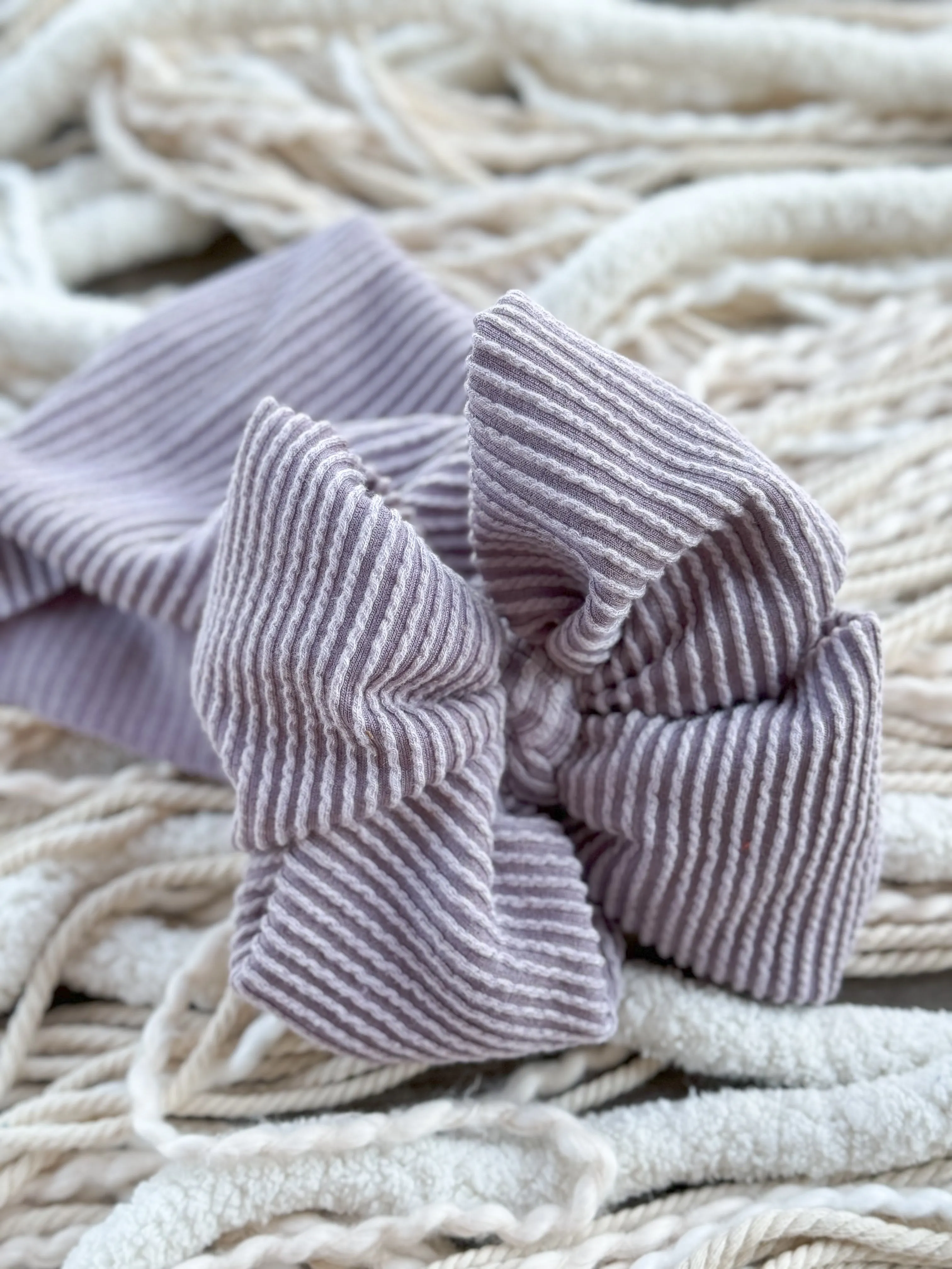 Dusty Lavender    (ribbed)