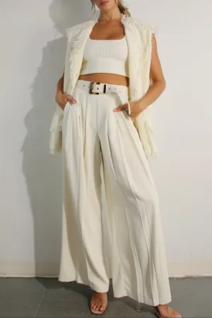 Elegance In Cream Set
