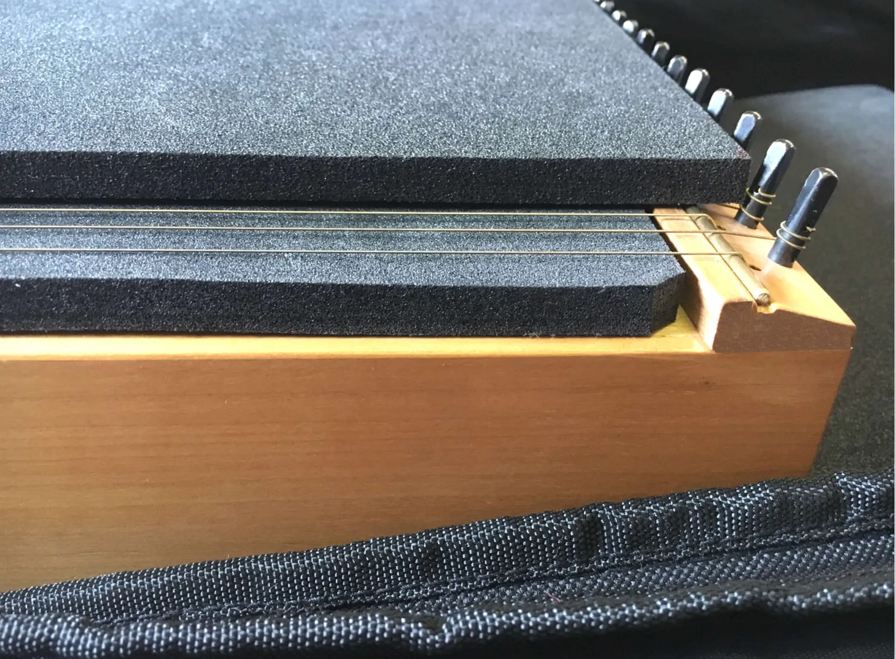 Feeltone Monochords