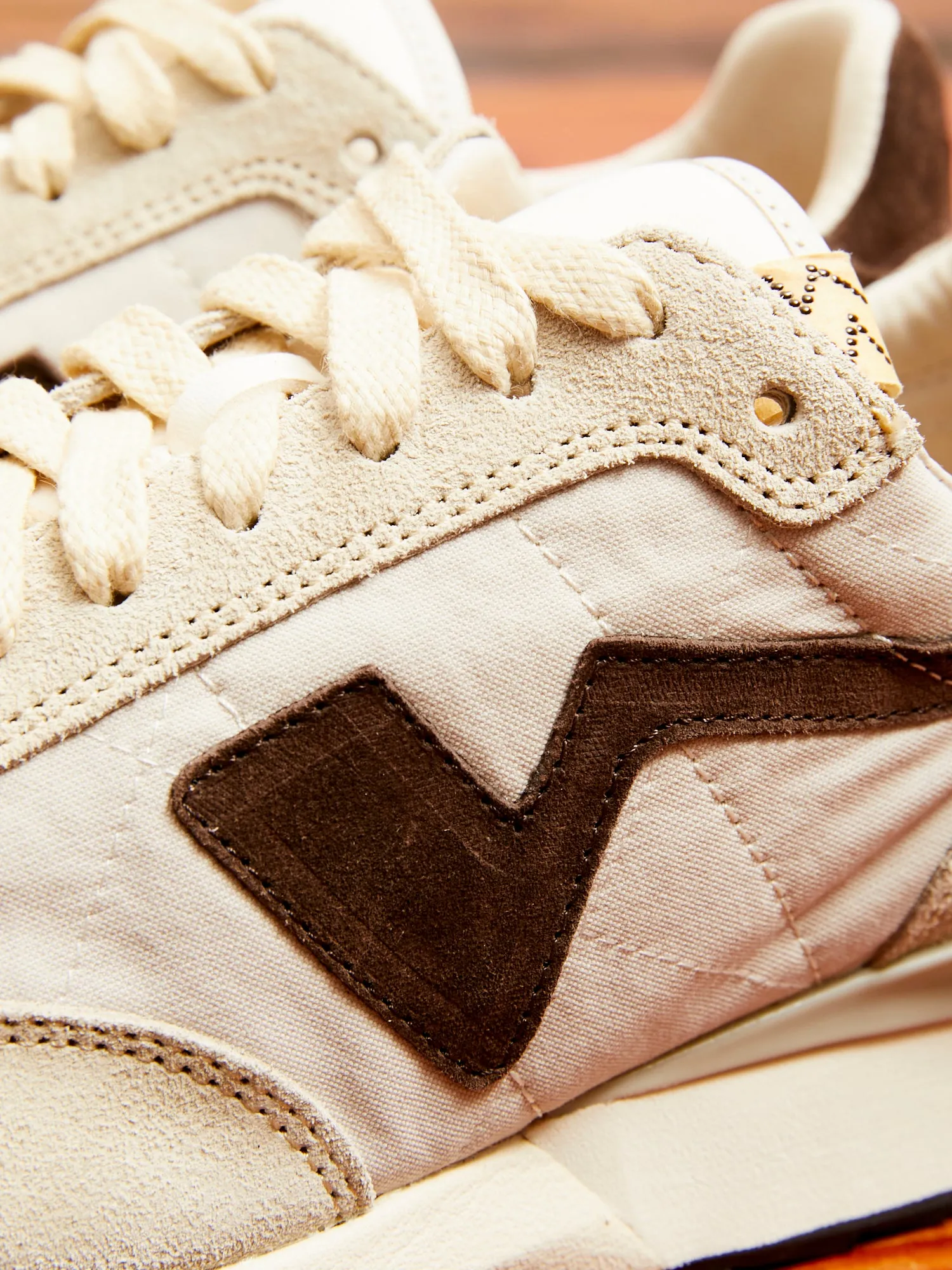FKT Runner in Ivory
