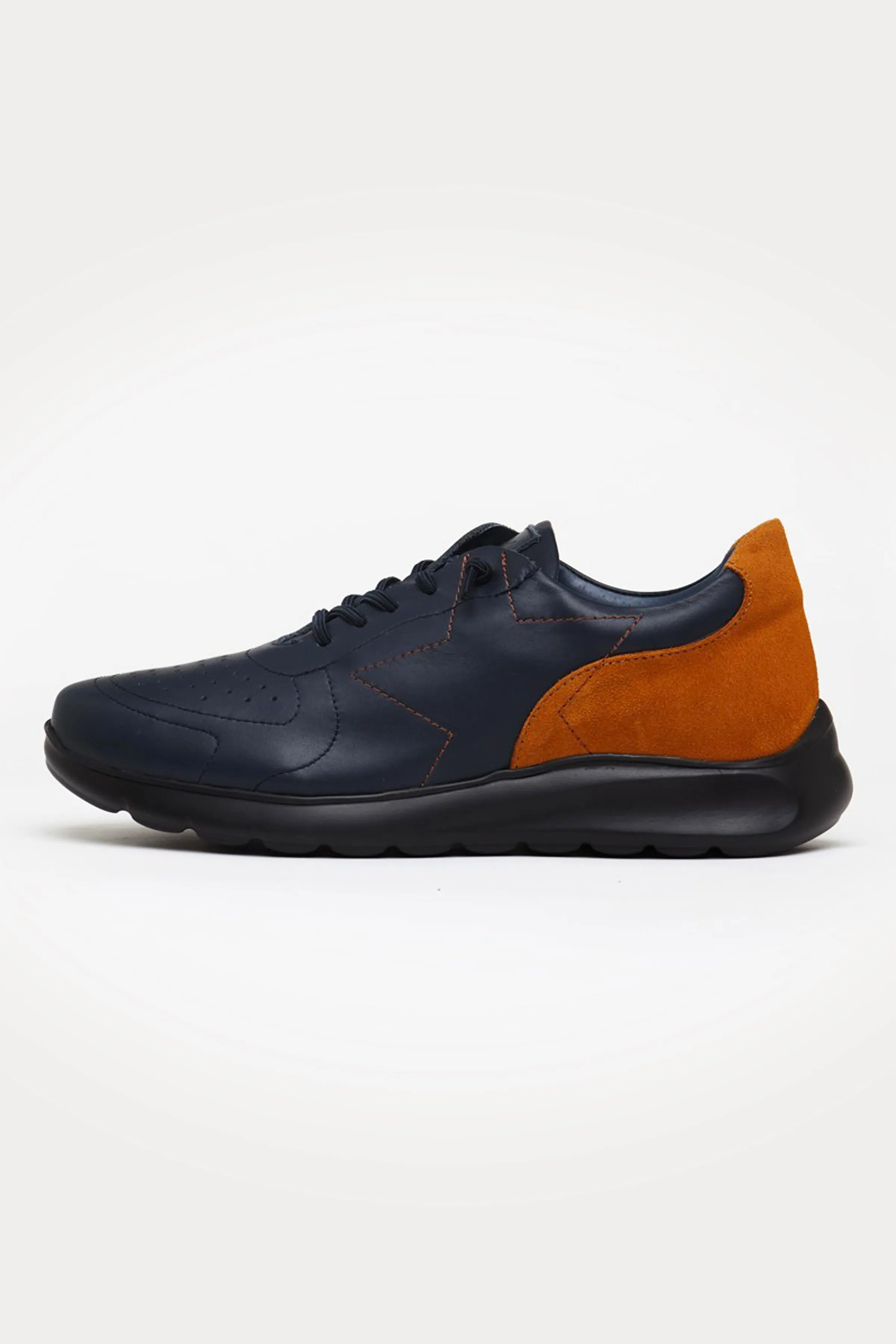 Hammersmith Leather Trainers in Navy/Tan