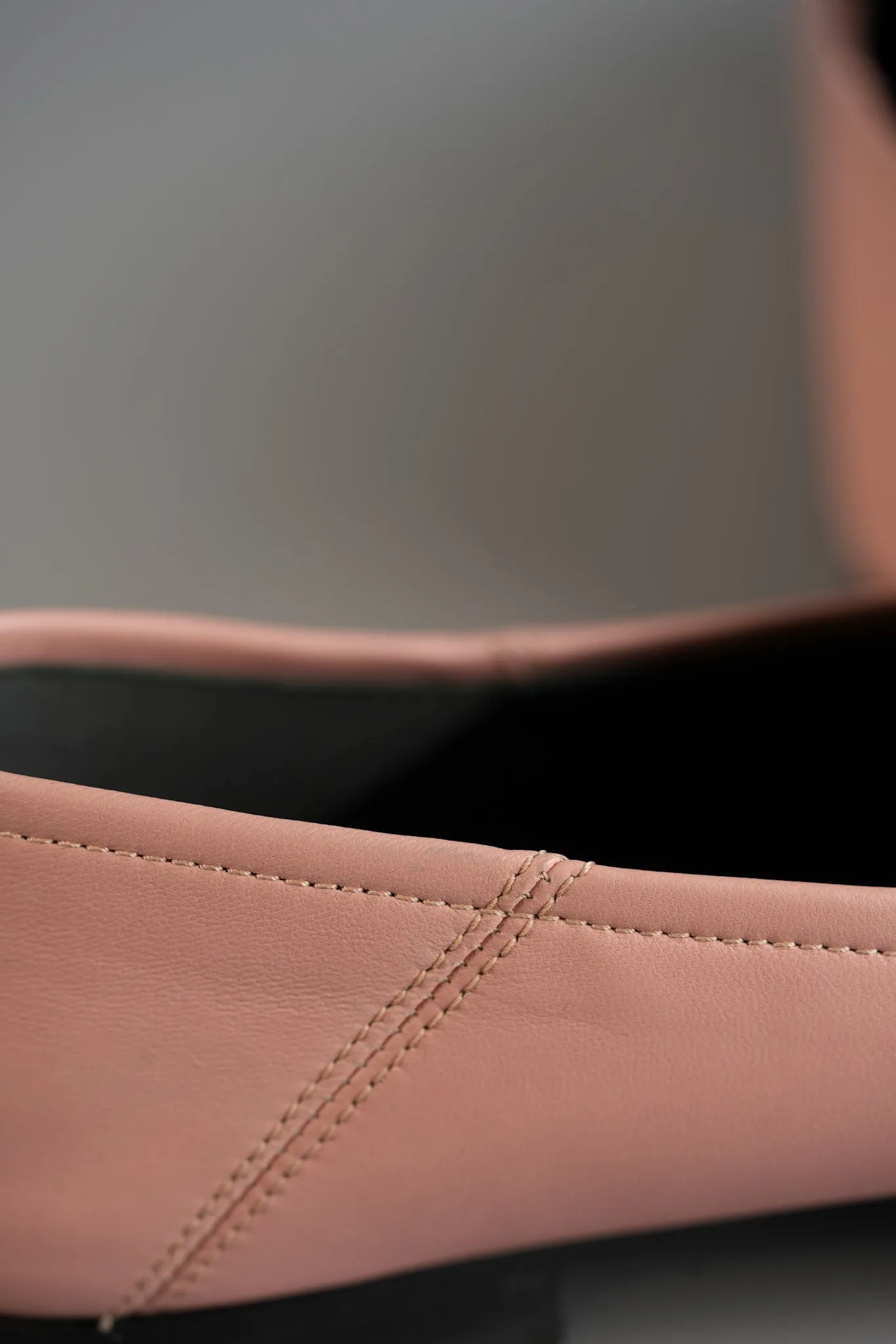 Horsebit Loafer in Pink Leather Size 40 EU (28cm)