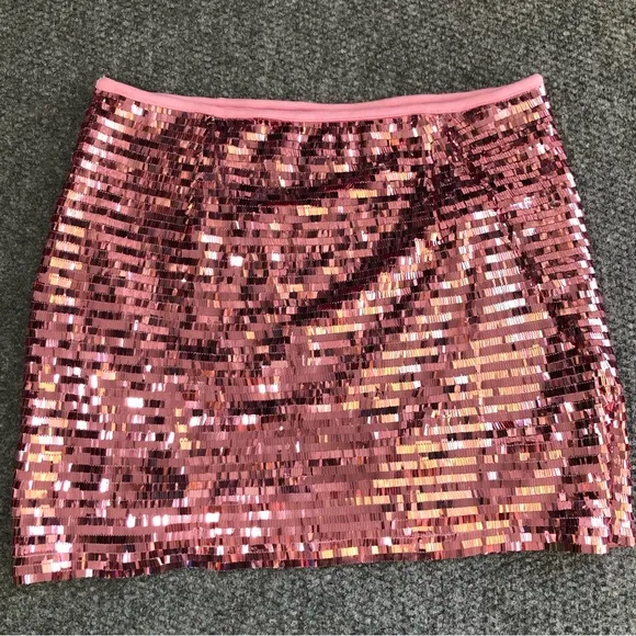 H:ours stellan mini skirt in metallic pink size XL