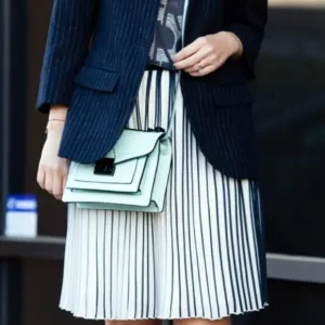 J. Crew Navy &amp; White Pleated Knee Length Preppy Skirt Size 4