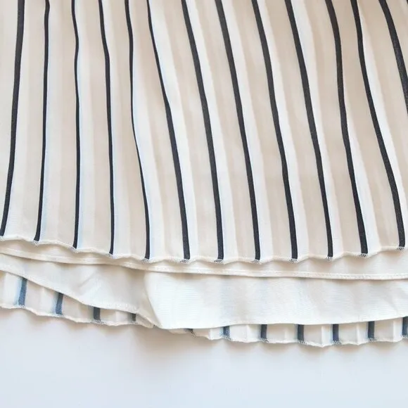 J. Crew Navy &amp; White Pleated Knee Length Preppy Skirt Size 4