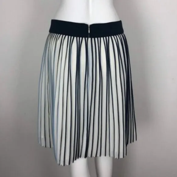 J. Crew Navy &amp; White Pleated Knee Length Preppy Skirt Size 4