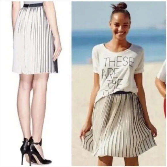 J. Crew Navy &amp; White Pleated Knee Length Preppy Skirt Size 4