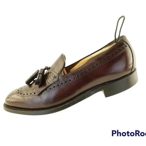 JOHNSTON &amp; MURPHY Limited Burgundy Kiltie Tassel Wingtip Loafers USA Size 7.5 D