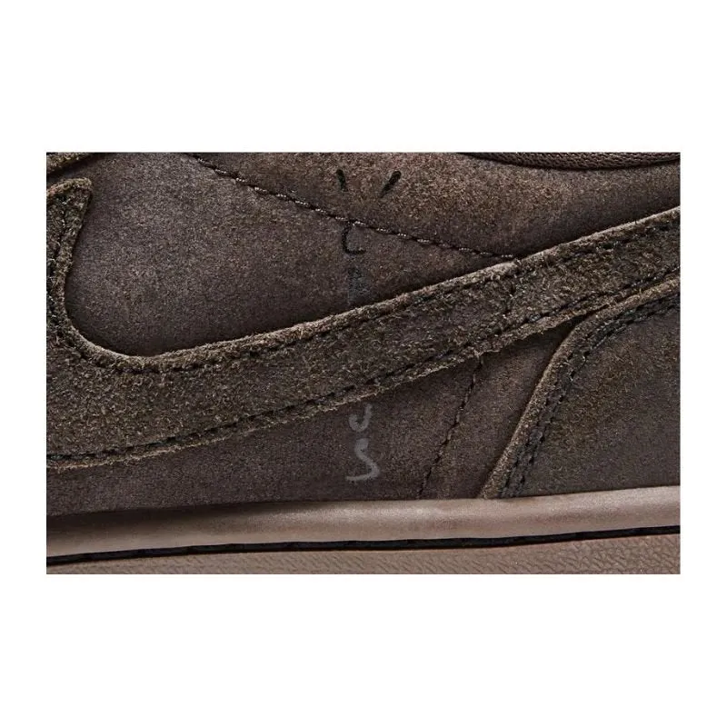 Jordan 1 Retro Low OG SP Travis Scott 'Velvet Brown'