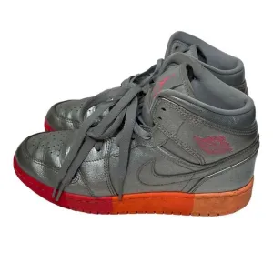Jordan Retro 1 Sunrise Silver Metallic Sneakers