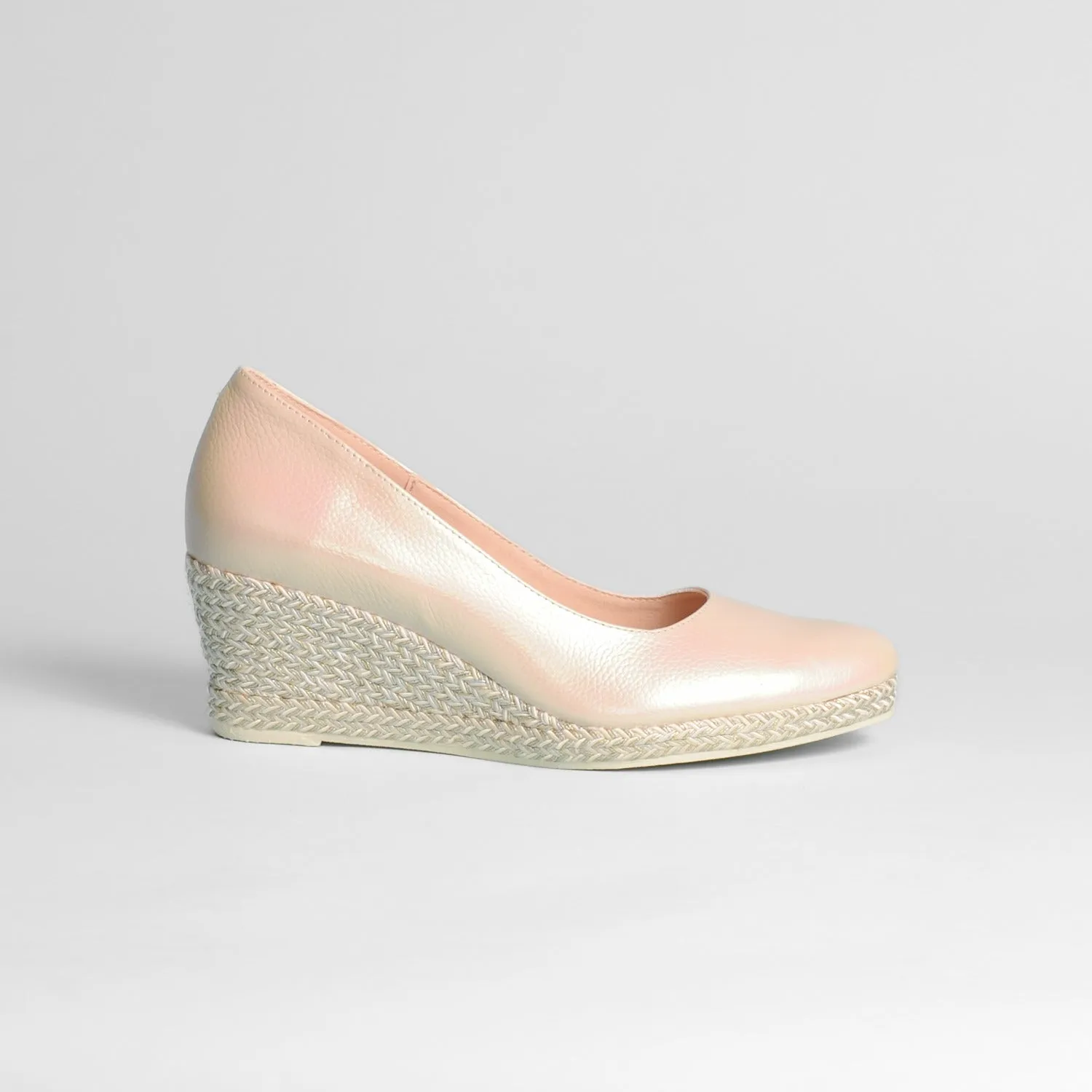 Jose Saenz - 6019 Iridescent Wedge