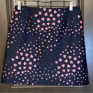 LILLY PULITZER Navy Blue Adler Skirt with Pink Hearts, Size 6