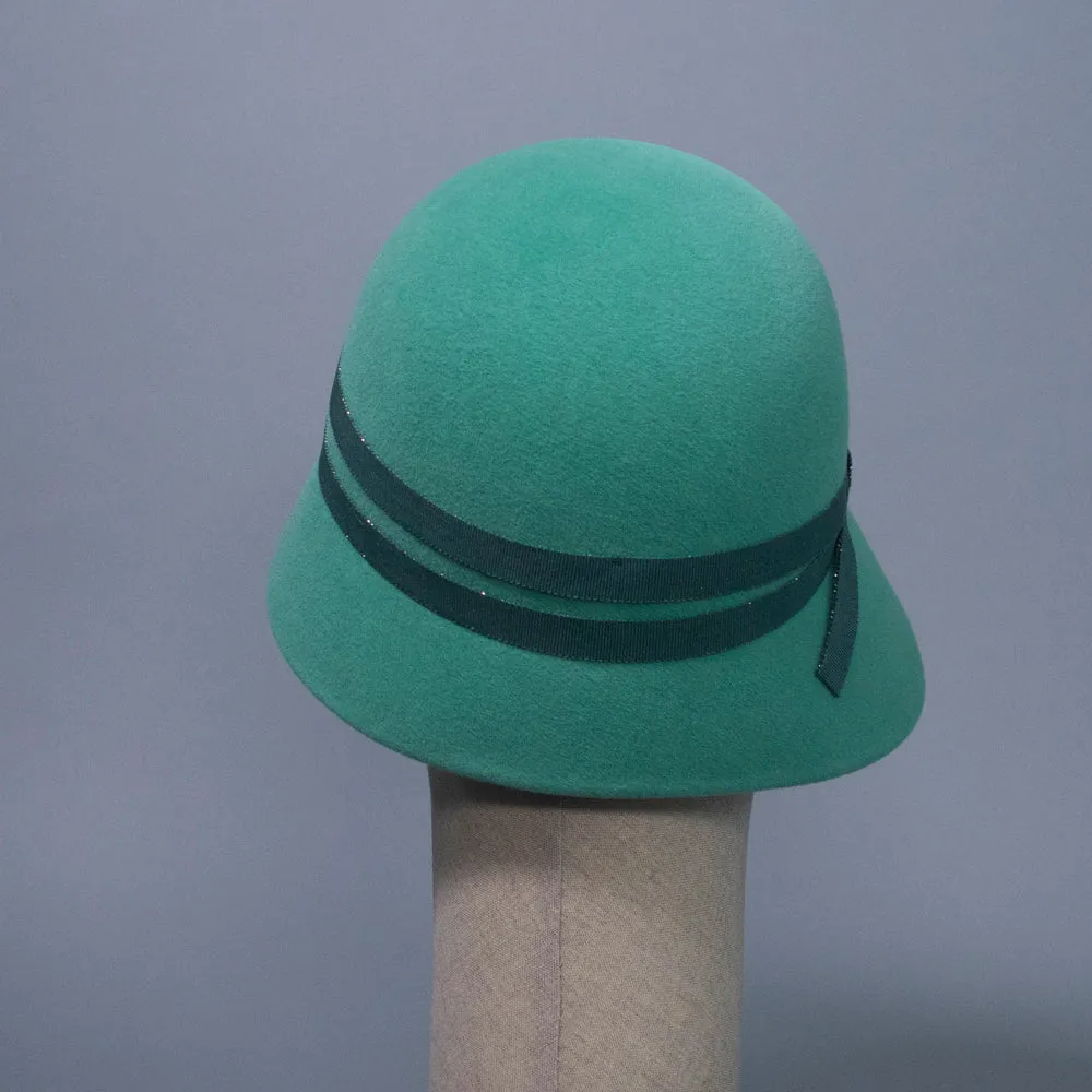 Lindy ~ Mint & Spruce
