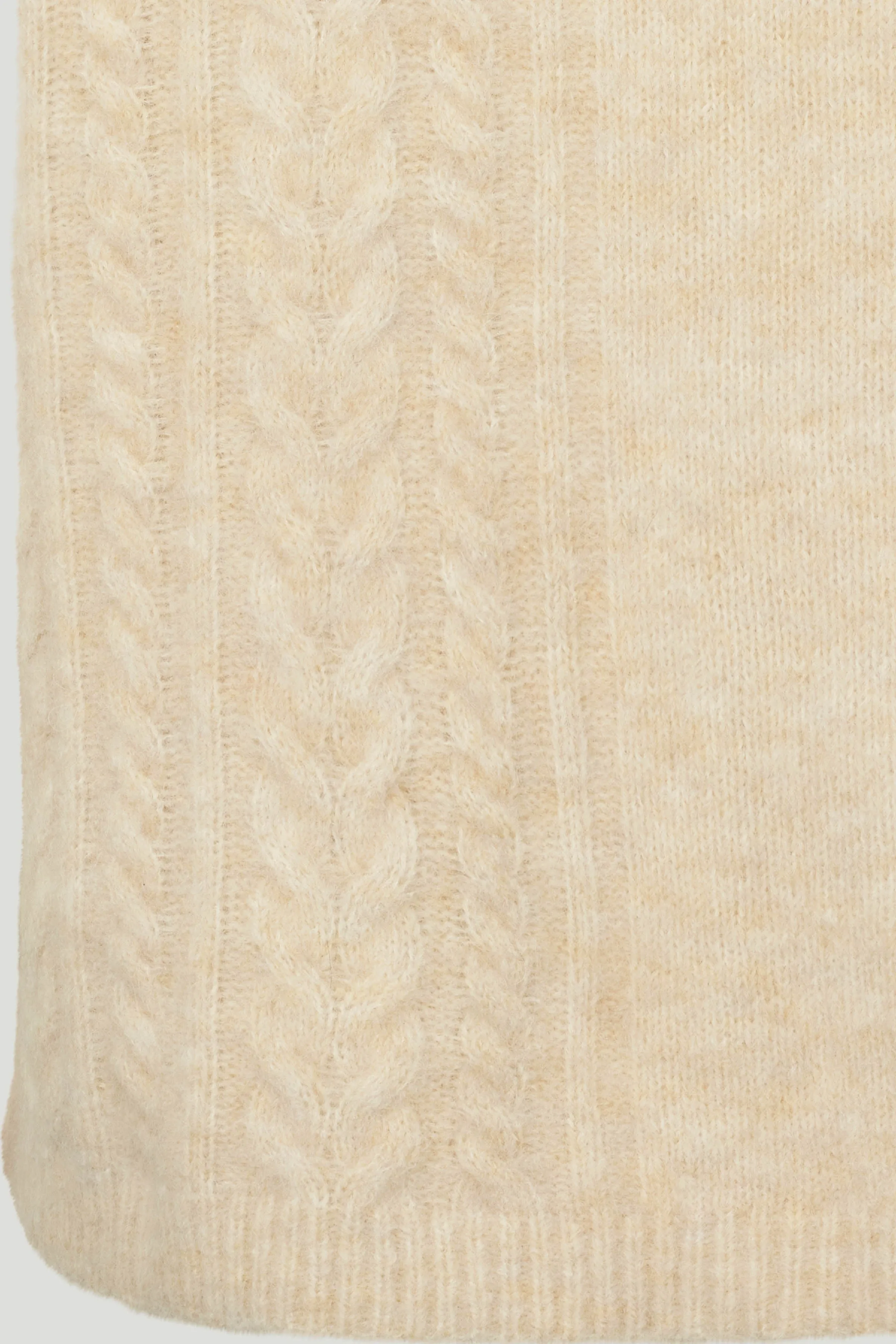 Meri Kadla strikvest - Off White