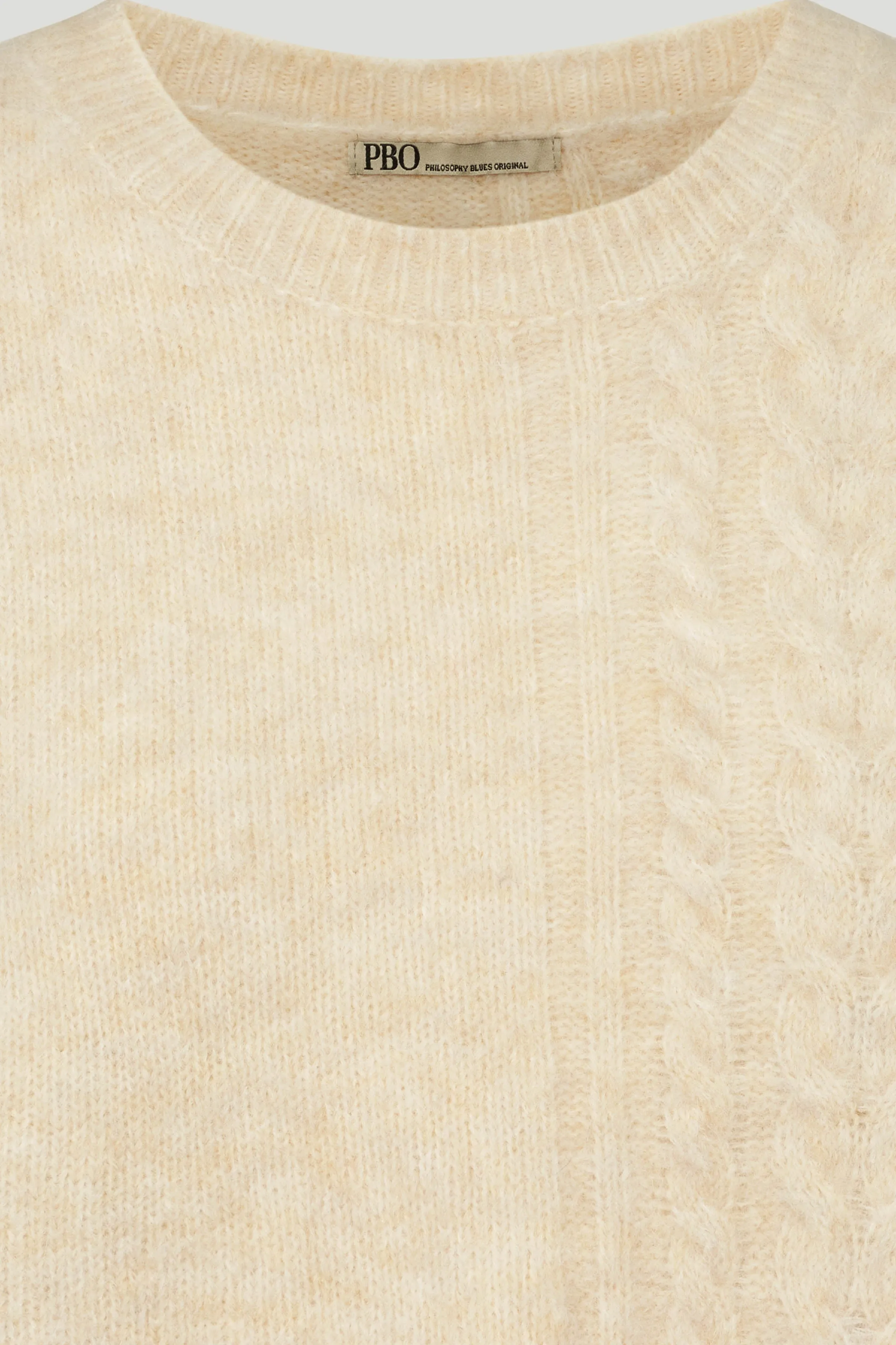 Meri Kadla strikvest - Off White
