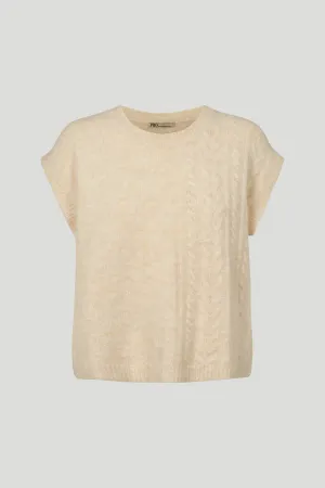 Meri Kadla strikvest - Off White