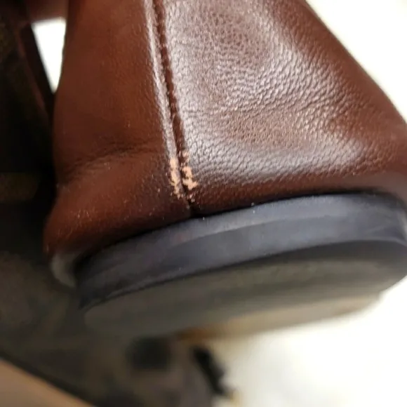 Michael Kors Brown Monogram Logo Bow Flats Size 10