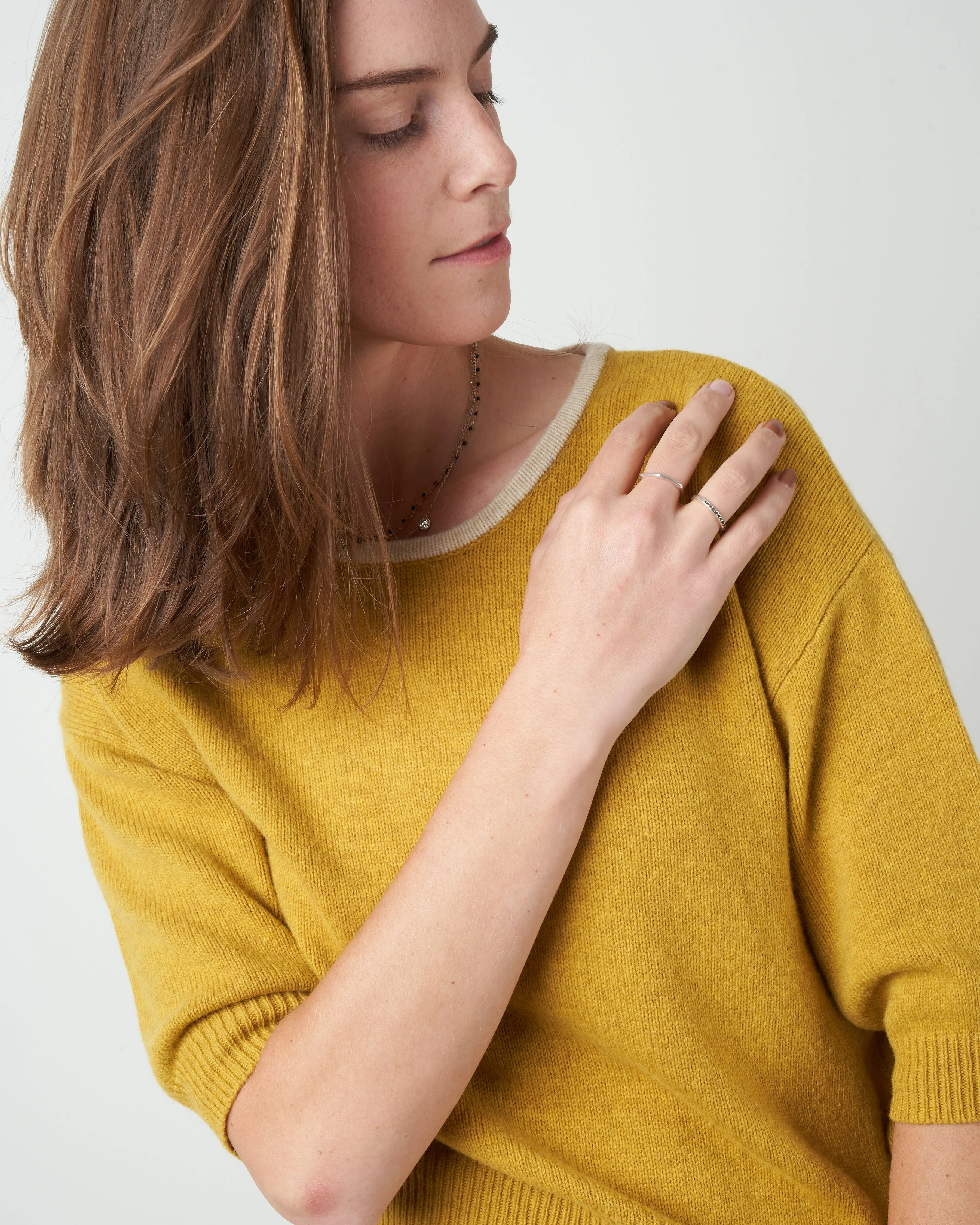 mid sleeve pullover - mustard