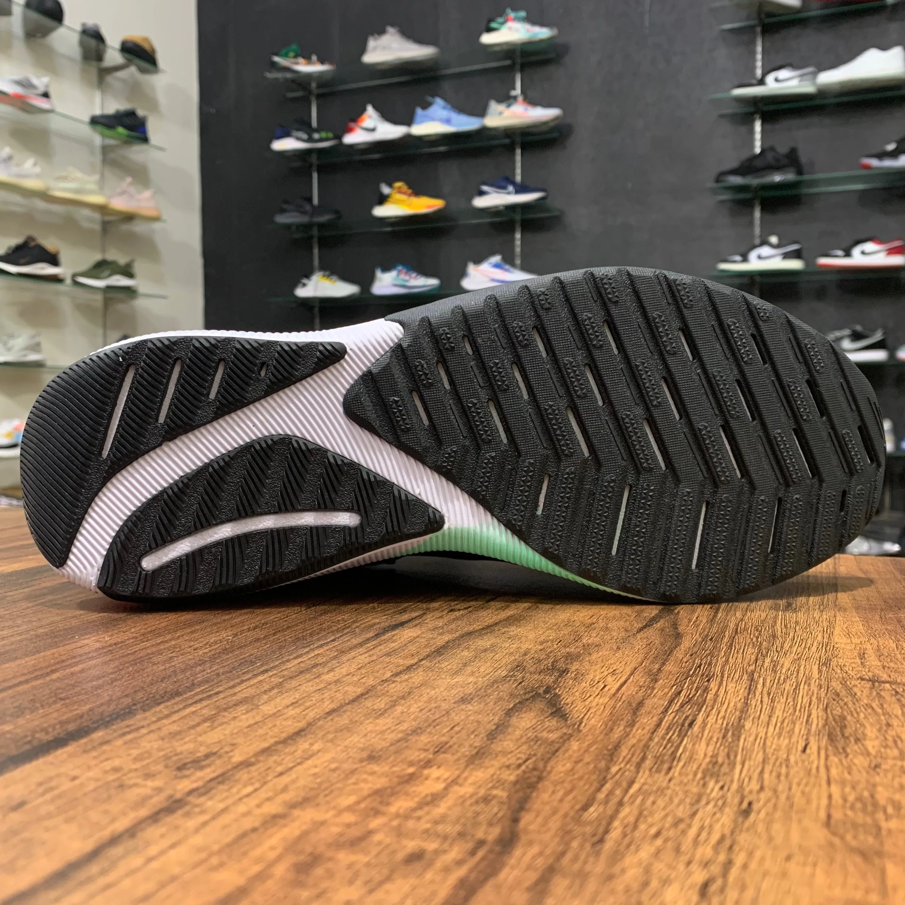 NB FuelCell Propel RMX v2 Black Green Red