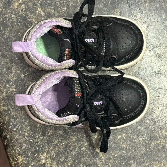 Nike Air Jordan 1 Mid Sneakers Baby Girls 5