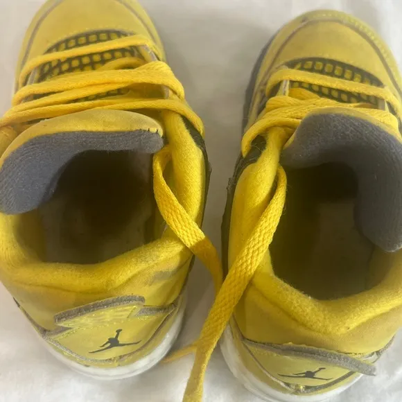 Nike Air Jordan 4 Retro Lighting Sneakers Toddler 8C Yellow Gray Basketball