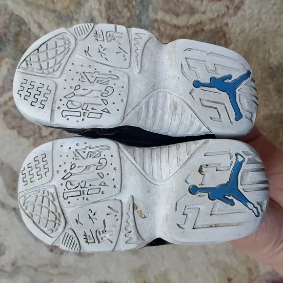 Nike Air Jordan IX 9 retro blue sneakers