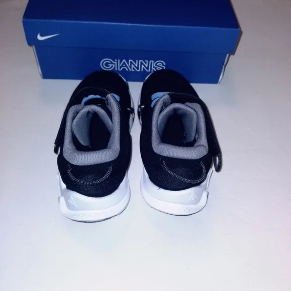 Nike Giannis Immortality 2 Sneakers - 12c